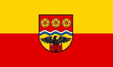 [Loitsche-Heinrichsberg municipal flag]