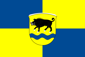 [Ewersbach municipal flag]