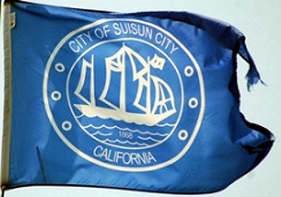 [flag of Suisun, California]