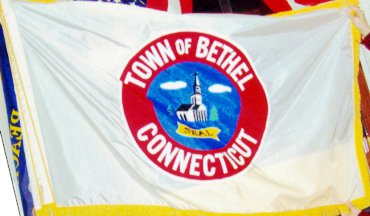 [flag of Bethel, Connecticut]