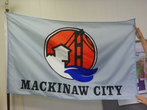 [Flag of the Village of Mackinaw City, Michigan]