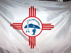 [Flag of Alamogordo, New Mexico]