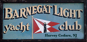 [Flag of Barnegat Light Yacht Club, New Jersey]